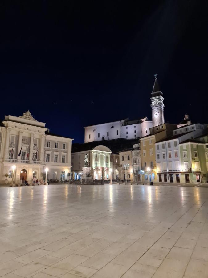 Apartmaji Mila Piran Lägenhet Exteriör bild