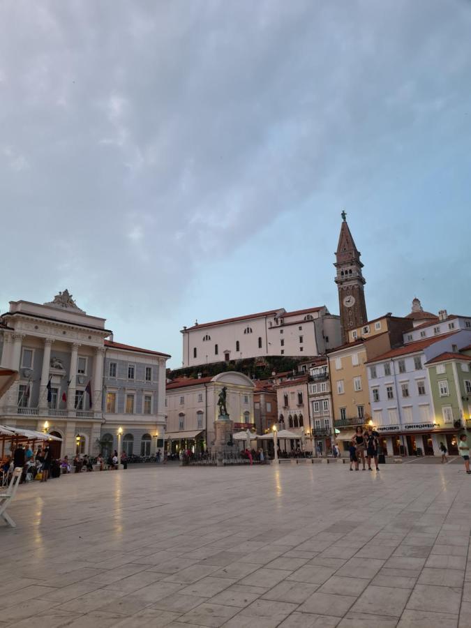 Apartmaji Mila Piran Lägenhet Exteriör bild
